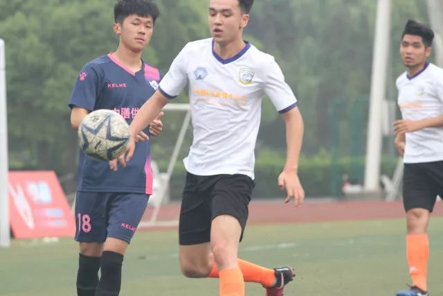 斯诺克世锦赛：肖国栋胜周跃龙 晋级16强